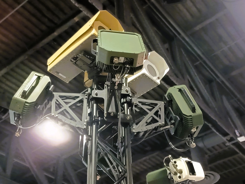 Echodyne for tower applications