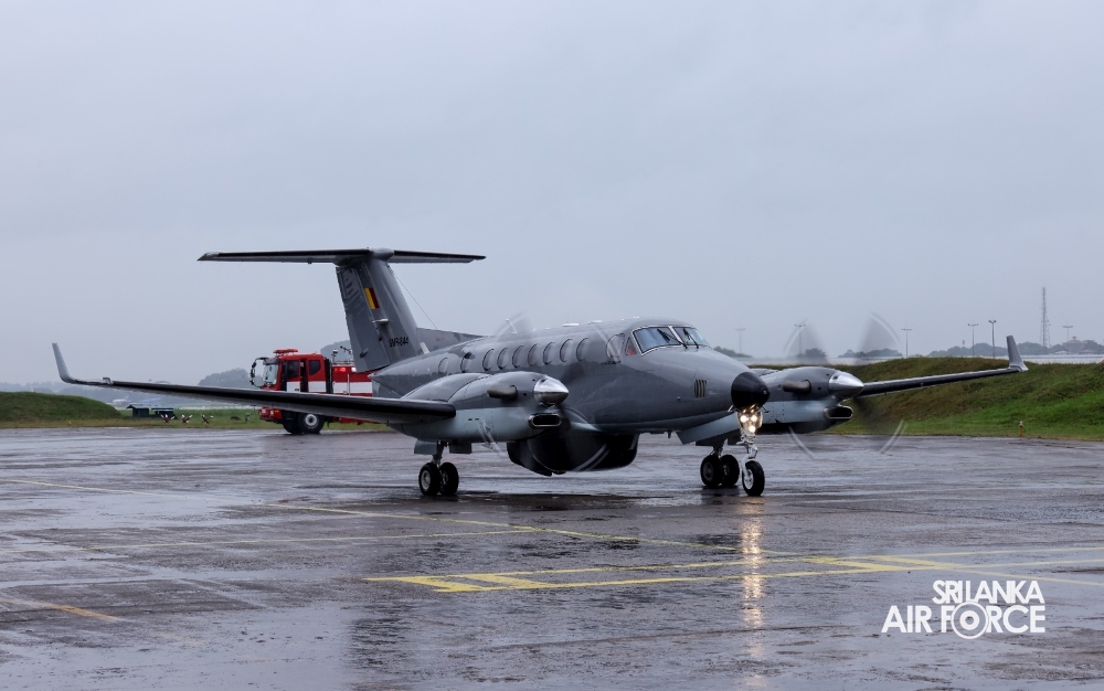 Sri%20Lanka%20Air%20Force%20Inducts%20Beechcraft%20King%20Air%20360ER.jpg
